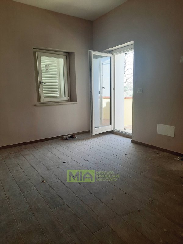 casa indipendente in vendita a Monterubbiano in zona Montotto