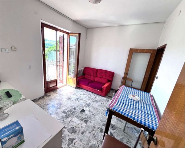 appartamento in vendita a Monterubbiano in zona Rubbianello