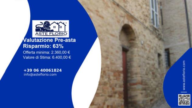 locale commerciale in vendita a Monterubbiano