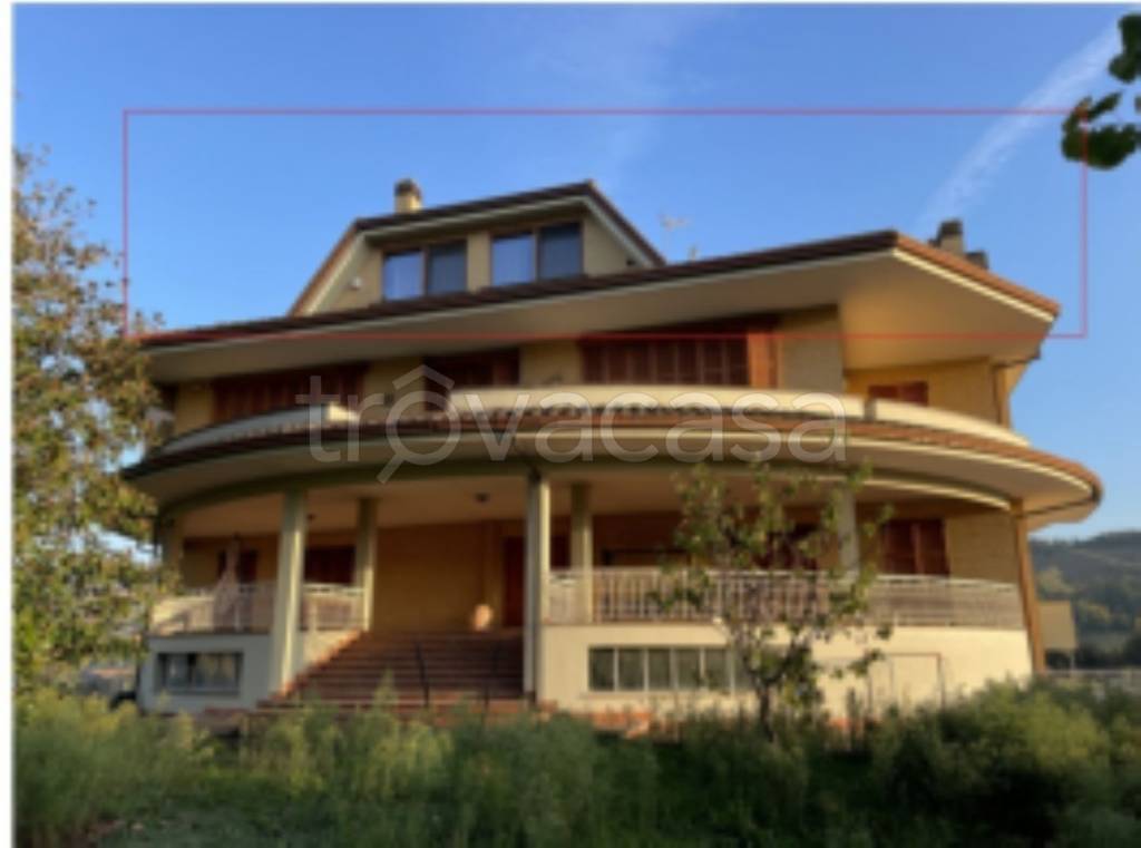 negozio in vendita a Monterubbiano