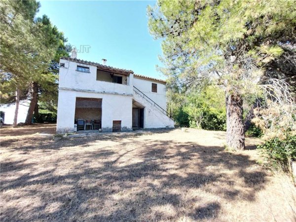 casa indipendente in vendita a Monterubbiano