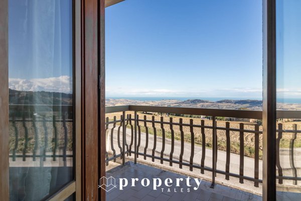 casa indipendente in vendita a Monterubbiano in zona Montotto