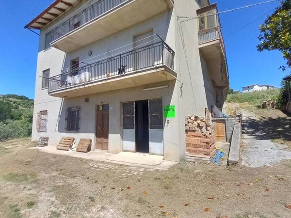 locale commerciale in vendita a Monte San Pietrangeli