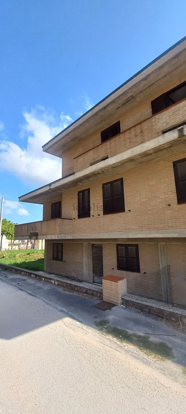 casa indipendente in vendita a Monte San Pietrangeli