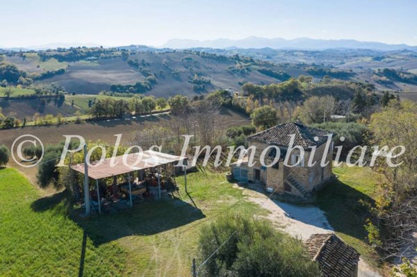 casa indipendente in vendita a Monte San Pietrangeli
