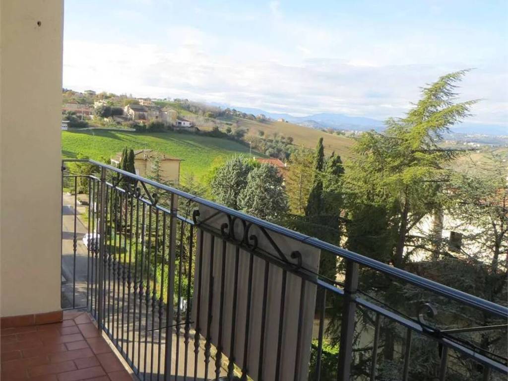 appartamento in vendita a Monte San Pietrangeli