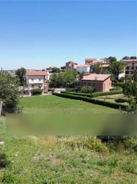 terreno edificabile in vendita a Monte San Pietrangeli