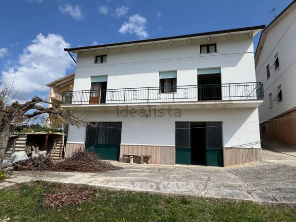 casa indipendente in vendita a Monte San Pietrangeli