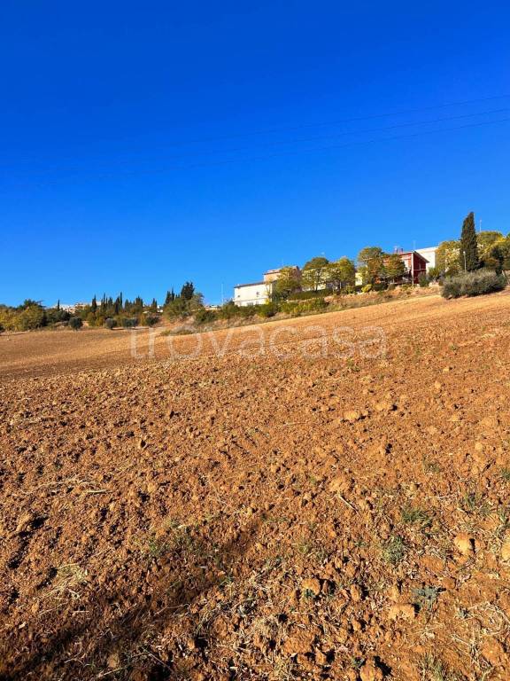 casa indipendente in vendita a Monte Urano