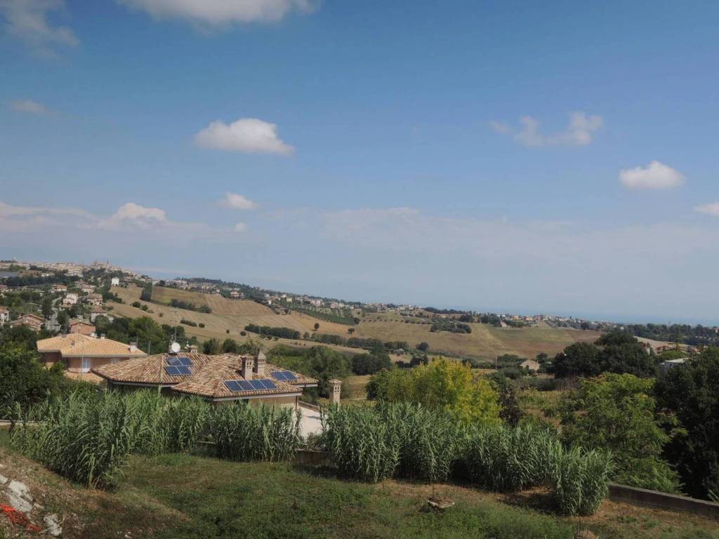 appartamento in vendita a Monte Urano
