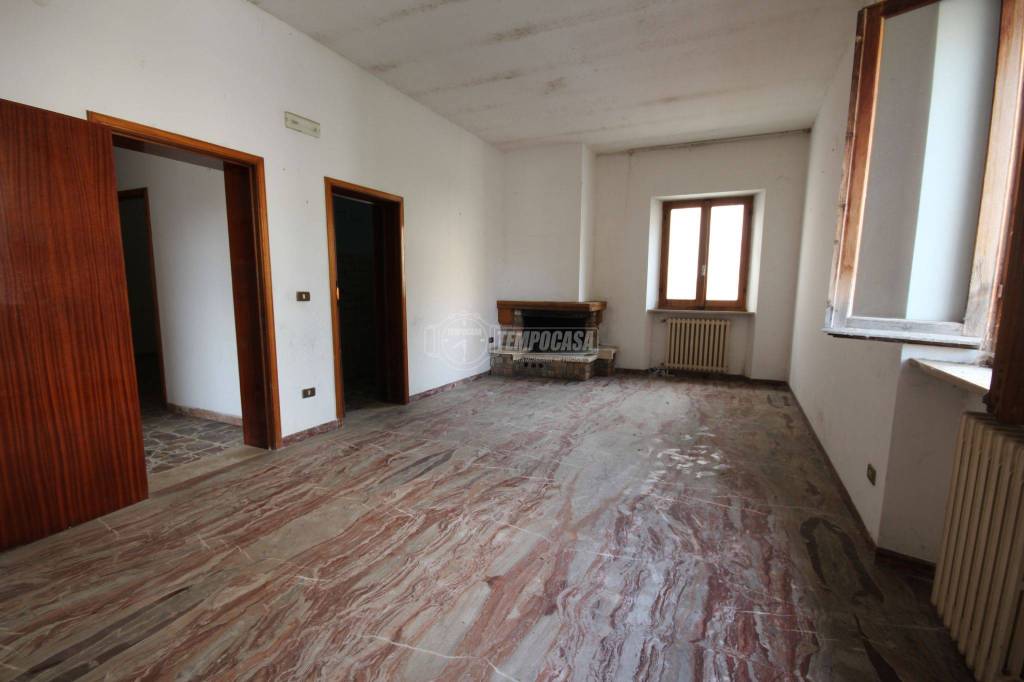casa indipendente in vendita a Monte Urano