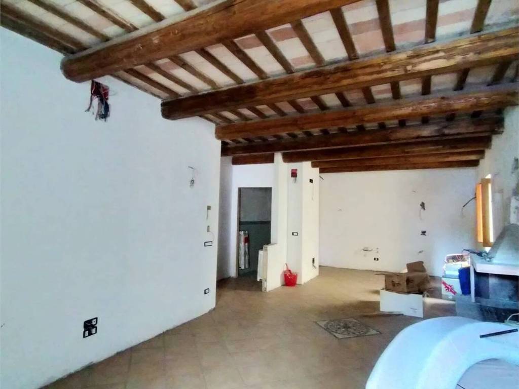 casa indipendente in vendita a Monte Urano