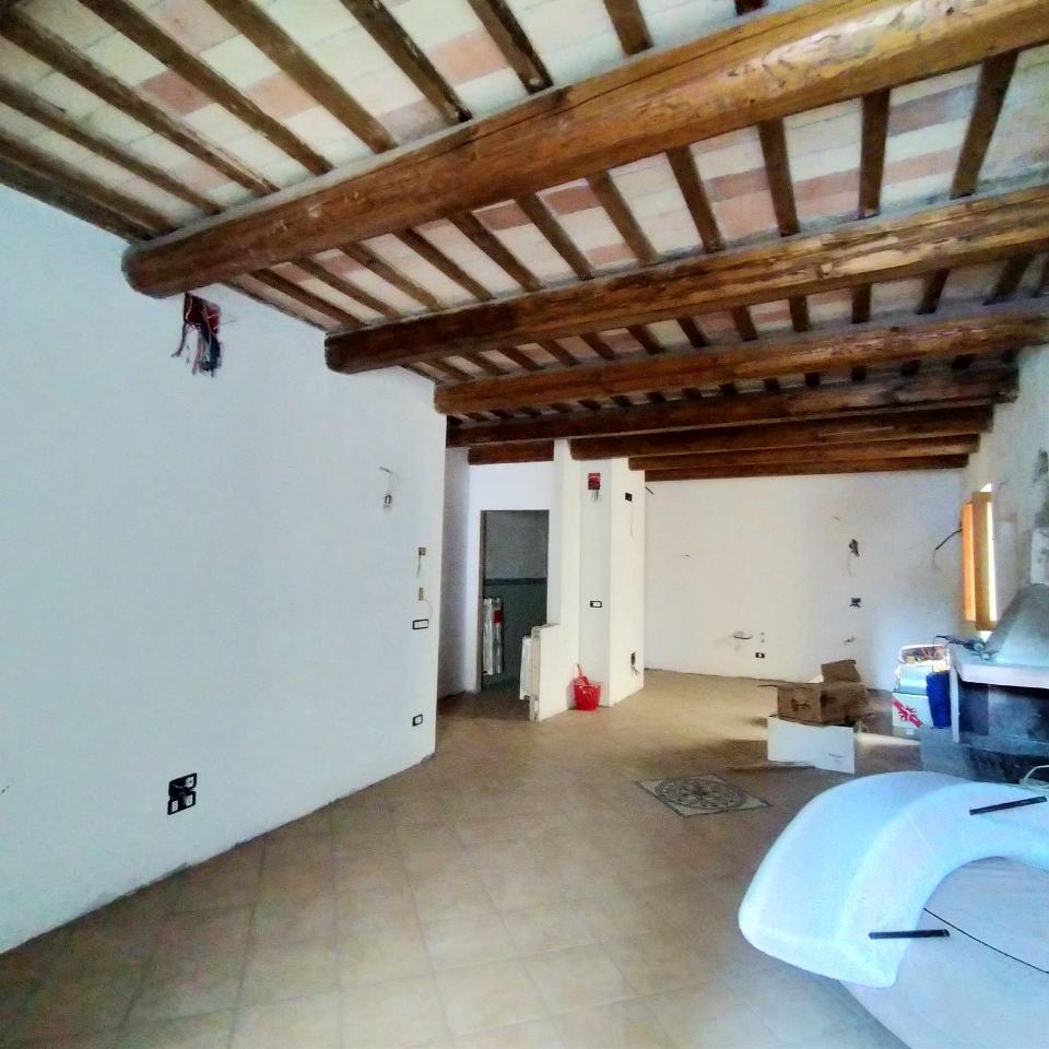 casa indipendente in vendita a Monte Urano
