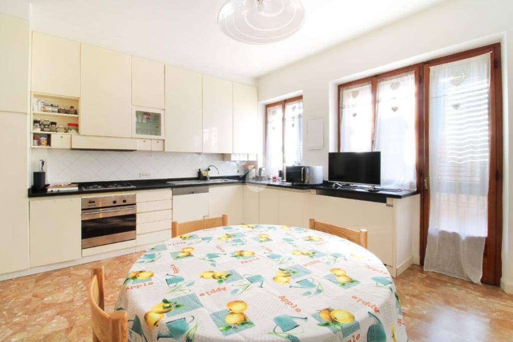 casa indipendente in vendita a Monte Urano
