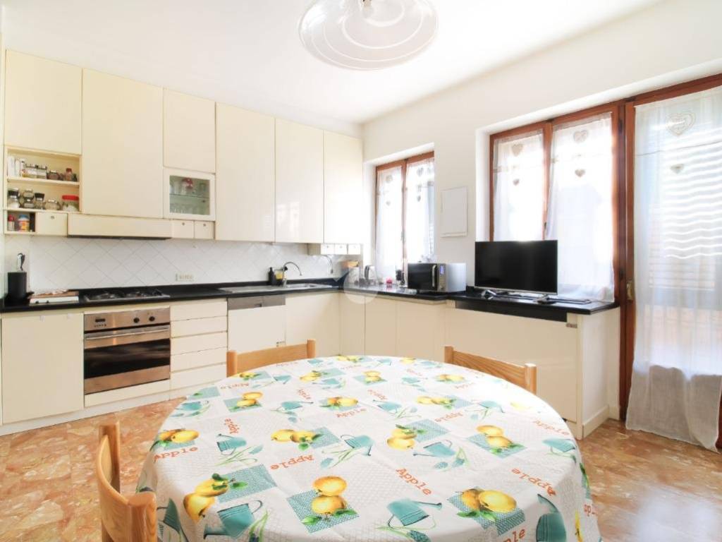 appartamento in vendita a Monte Urano