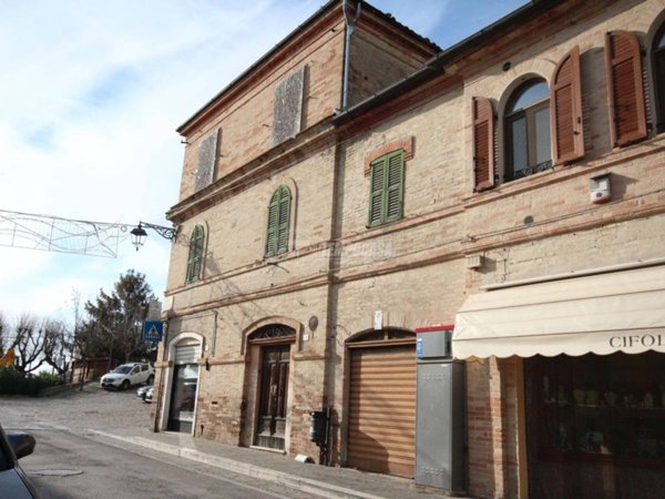 casa indipendente in vendita a Monte Urano