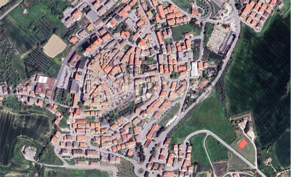 terreno edificabile in vendita a Monte Urano