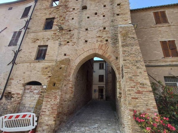casa indipendente in vendita a Monte Urano