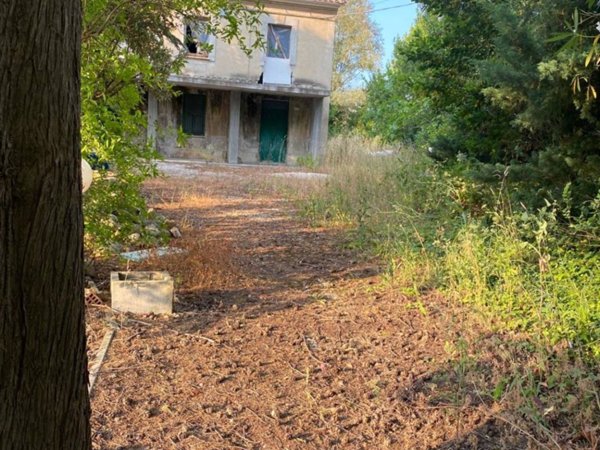 casa indipendente in vendita a Monte Urano