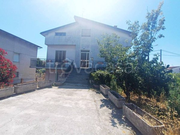 casa indipendente in vendita a Monte Urano
