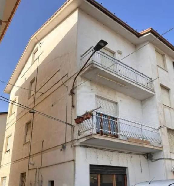 casa indipendente in vendita a Monte Urano