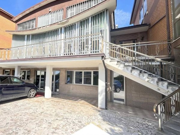 capannone in vendita a Monte Urano