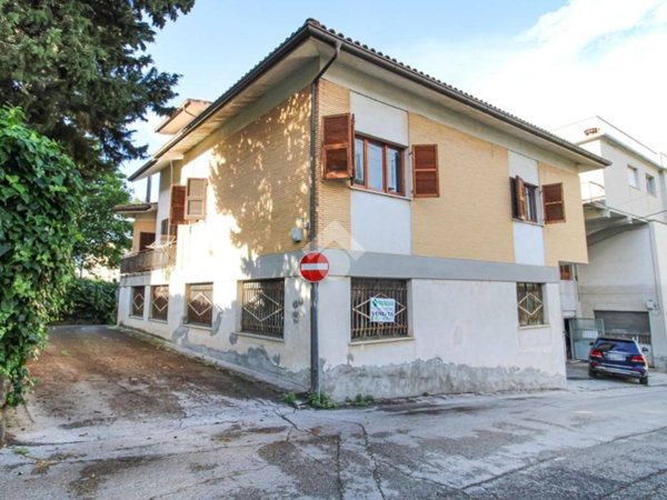 appartamento in vendita a Monte Urano