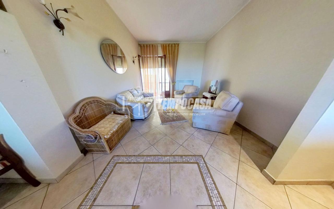 appartamento in vendita a Monte Urano