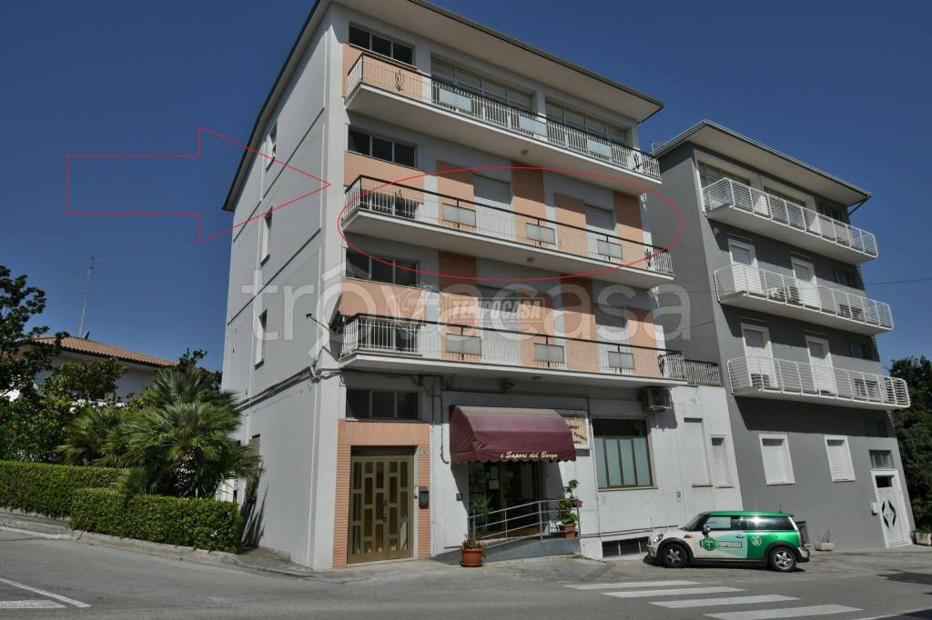 casa indipendente in vendita a Monte Urano