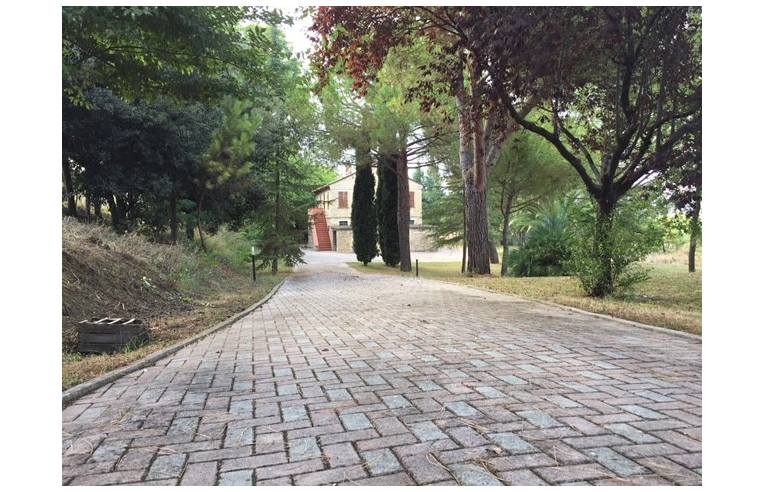 casa indipendente in vendita a Monte Urano