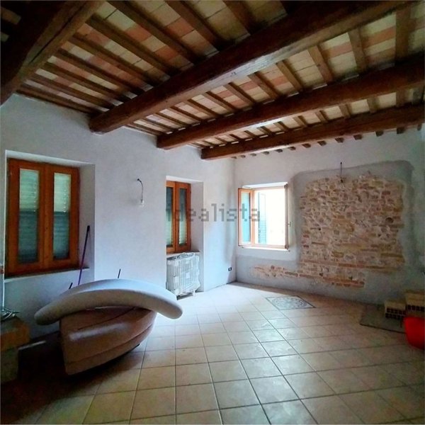 casa indipendente in vendita a Monte Urano