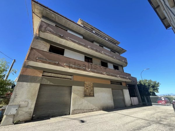 casa indipendente in vendita a Monte Urano