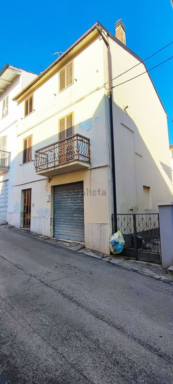 casa indipendente in vendita a Monte Urano