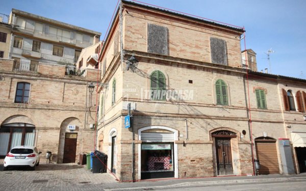 casa indipendente in vendita a Monte Urano