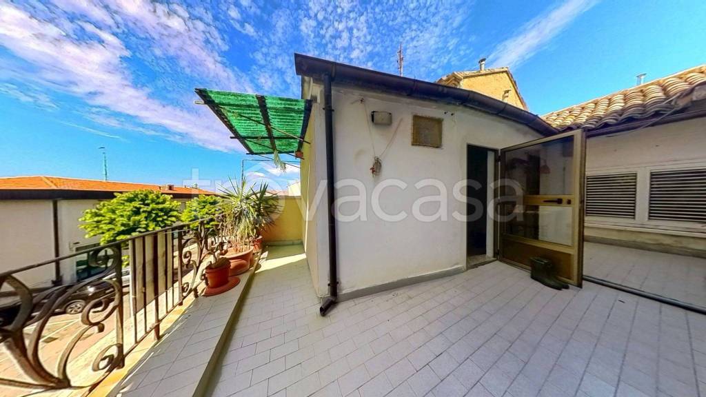 casa indipendente in vendita a Monte Urano