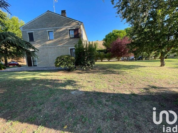 casa indipendente in vendita a Monte Urano
