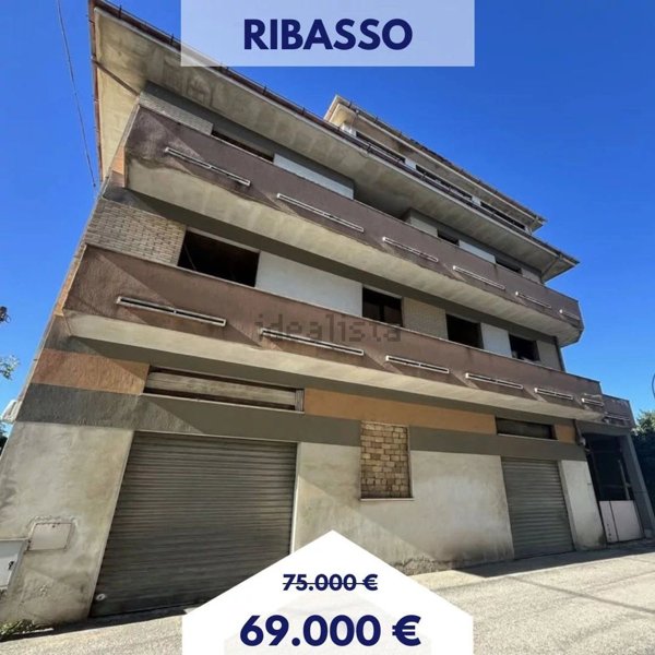 casa indipendente in vendita a Monte Urano