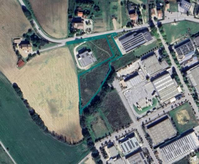 terreno edificabile in vendita a Monte Urano