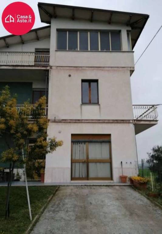 appartamento in vendita a Monte Urano