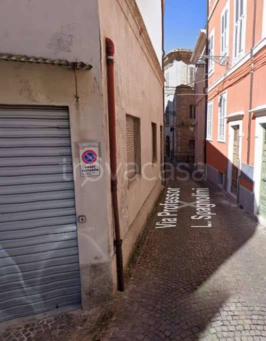 casa indipendente in vendita a Monte Urano