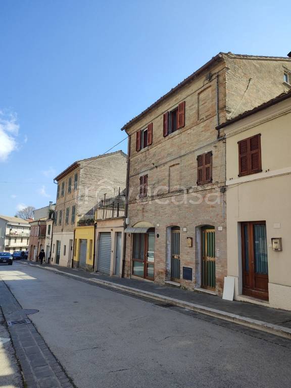 appartamento in vendita a Monte Urano