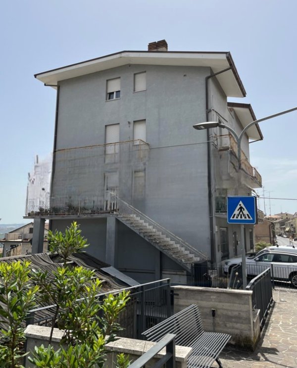 appartamento in vendita a Monte Urano