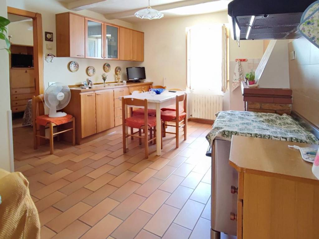 casa indipendente in vendita a Monte Urano