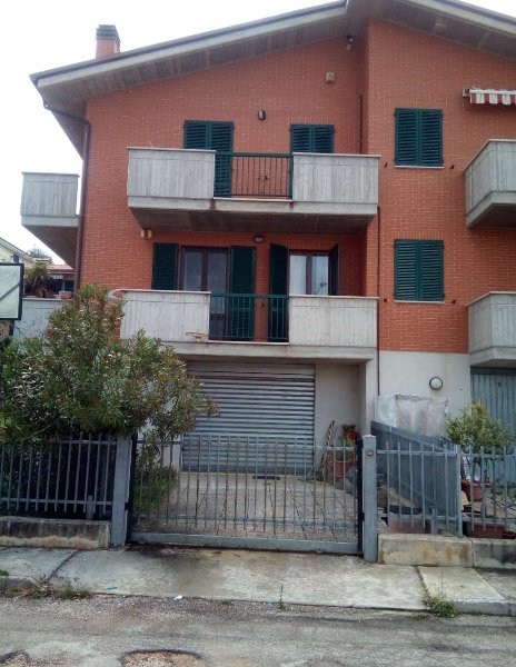 appartamento in vendita a Monte Urano