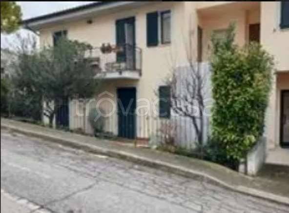 appartamento in vendita a Monte Urano