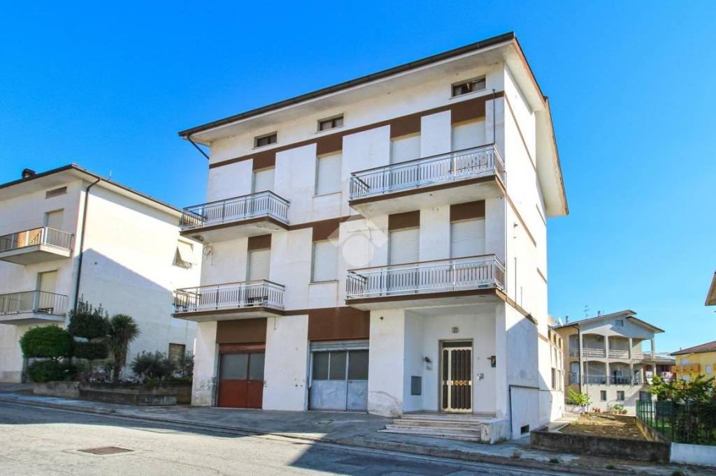 appartamento in vendita a Monte Urano