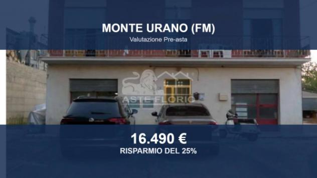 locale commerciale in vendita a Monte Urano