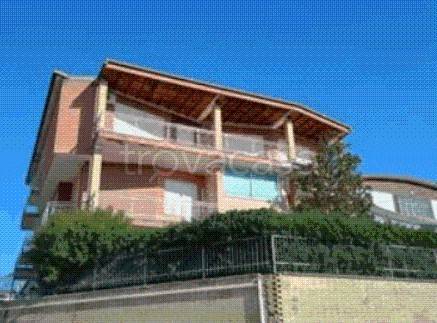 casa indipendente in vendita a Monte Urano