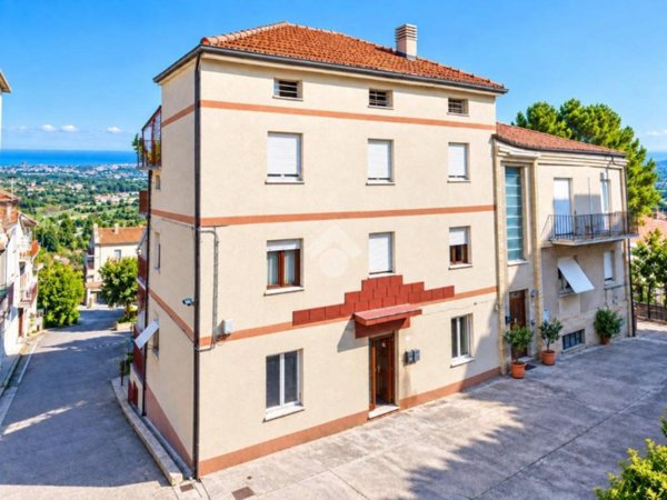 appartamento in vendita a Monte Urano