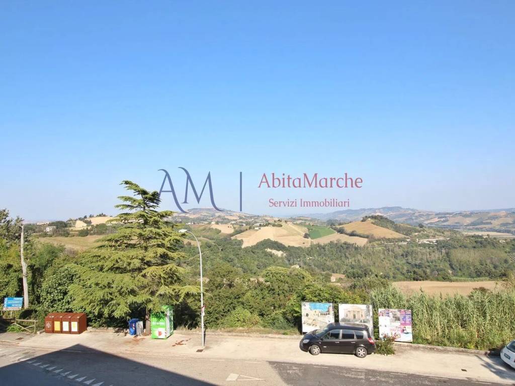 appartamento in vendita a Monte Vidon Combatte